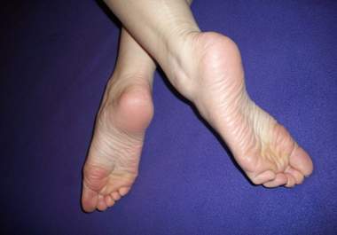 make a video painting my toenails for you big2