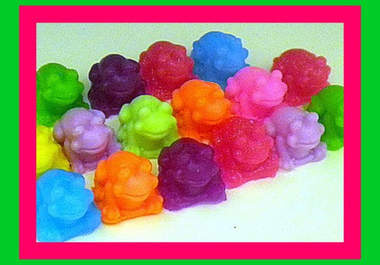 make you 20 mini frog soaps big2