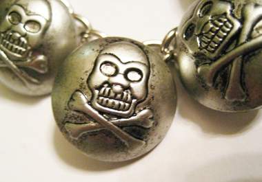 send you one skull and crossbones button bracelet big3