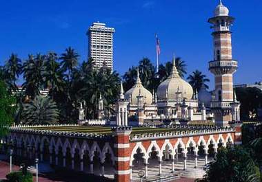 help you plan fun/meaningful/unforgettable 4D3N itinerary at Malaysia big3