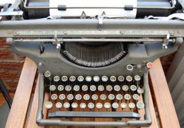 use my vintage manual typewriter to produce a typed message, up to 100 words and a minimum of 4 photos big3