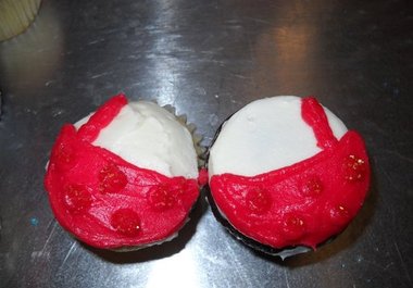 decorate a cupcake just for you and email you a pic of it big1
