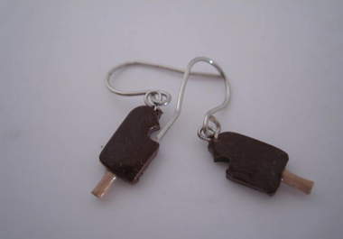 make a pair of Polymer Clay Ice Cream Earrings big1