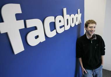 guarantee 5000 Real TWITTER followers or 1000+ Verified likes / fan from usa uk on facebook page no admin rights needed big1