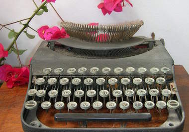 write a poem in portuguese or in english big1