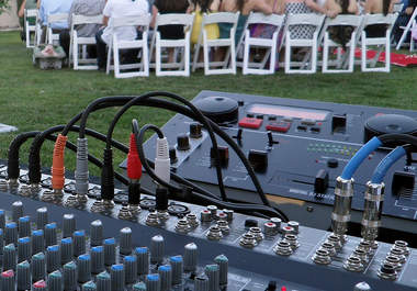 help you program and choose your wedding music big1