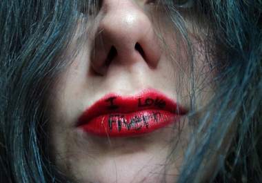 put your message or website on my red lips big1