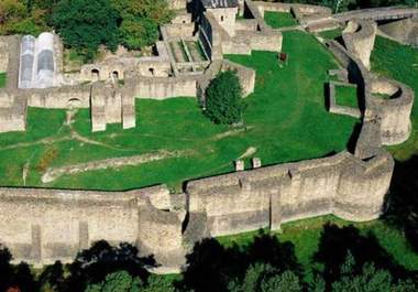make you a personalized vacation plan for Romania big1