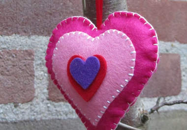 send you two handcrafted felt hearts big1