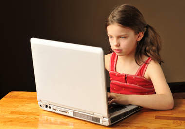 give protection from internet to your children big1