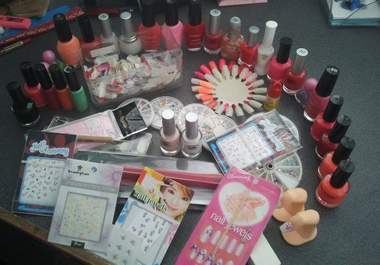 write any message or name on my nails in Hebrew English or Russian big1